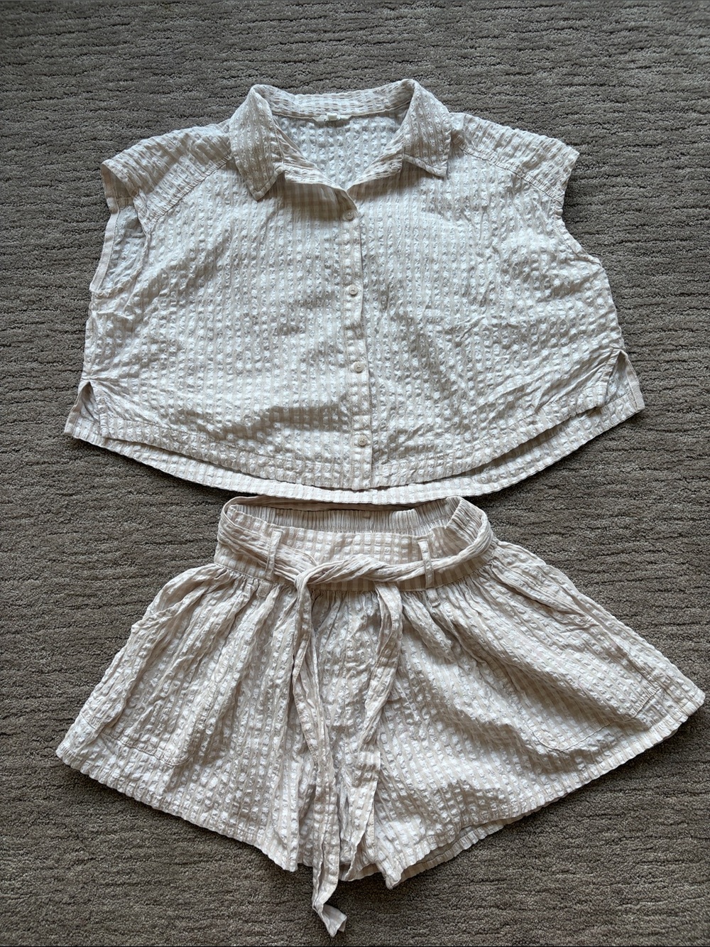 Splendid gauze cotton Two-Piece Set – Sleeveless Button Top & Tie-Waist Shorts